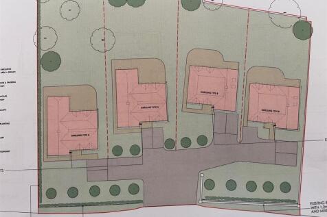 Crowhurst Lane, West Kingsdown TN15 16 bed property with land for sale