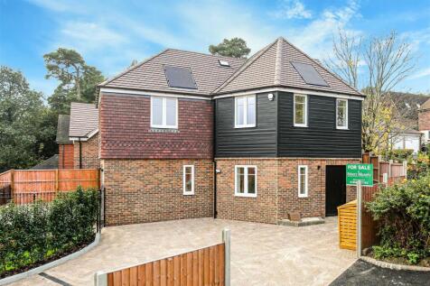 Black Eagle Close, Westerham TN16 4 bed detached house for sale