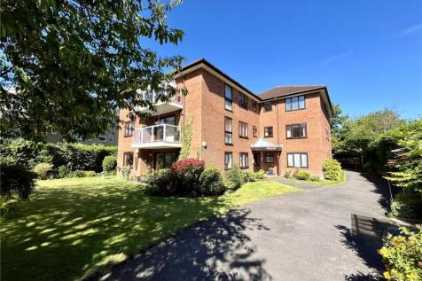 Grosvenor Road, Bournemouth, BH4 2 bed apartment for sale
