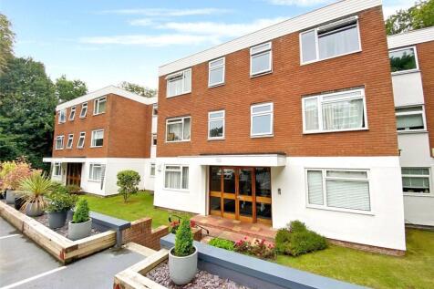 Branksome Wood Road, Bournemouth... 2 bed apartment for sale