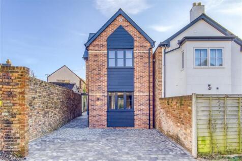 Chalice Close, Poole, Dorset, BH14 4 bed detached house for sale