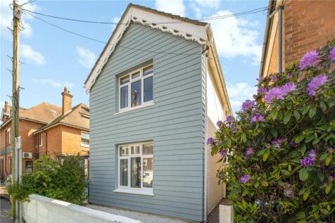 North Lodge Road, Poole, Dorset, BH14 3 bed detached house for sale