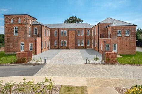 Whitecroft Park, Newport, Isle of Wight 2 bed apartment for sale