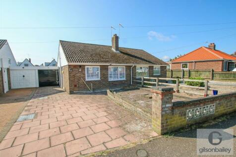 2 bedroom semi-detached bungalow for sale