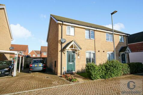 3 bedroom semi-detached house for sale