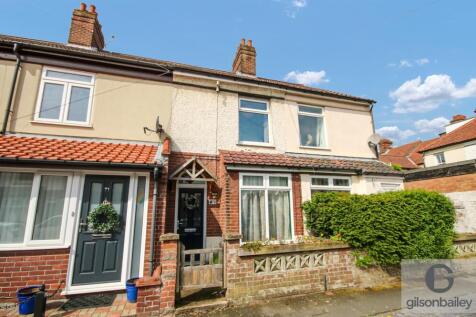 2 bedroom terraced house for sale