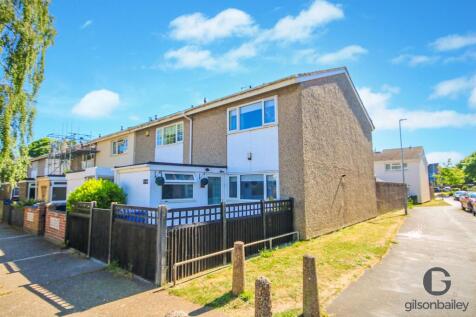 3 bedroom end of terrace house for sale