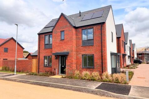 Bay Willow Crescent, Hardingstone... 3 bed detached house for sale