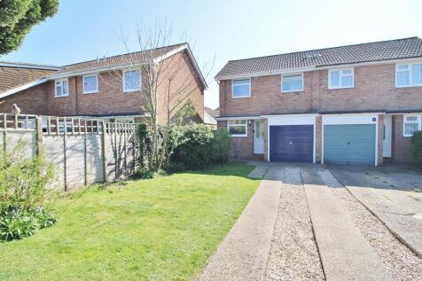 2 bedroom semi-detached house for sale