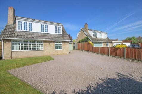 Woodland Gardens, North Wootton, PE30 4 bed detached house for sale