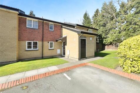 Aldworth Close, Bracknell, Berkshire 1 bed maisonette for sale