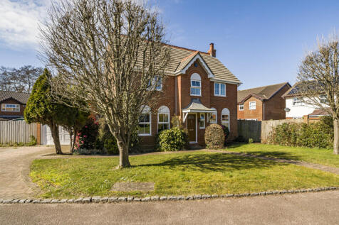 Woodford Green, Bracknell, Berkshire 4 bed detached house for sale