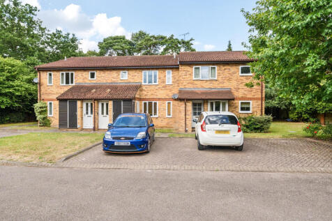 1 bedroom end of terrace house for sale