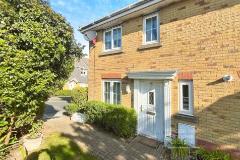 Amherst Place, Ryde, Isle of Wight 3 bed semi