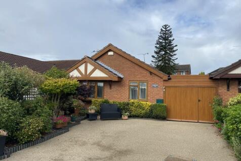 Grange Road, Newhall 2 bed detached bungalow for sale