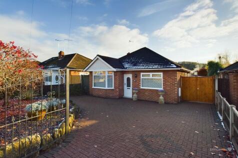 3 bedroom detached bungalow for sale