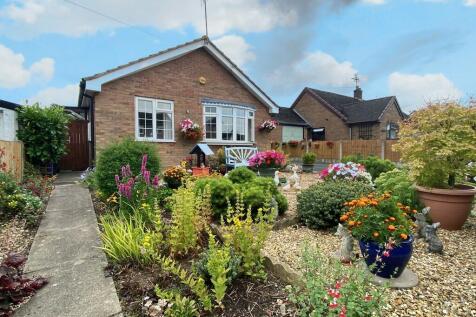 Hawthornden Avenue, Uttoxeter 3 bed detached bungalow for sale