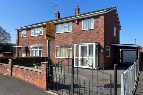 Hawthornden Gardens, Uttoxeter 3 bed semi