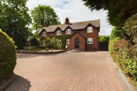 Cannock Road, Brocton 3 bed detached house for sale