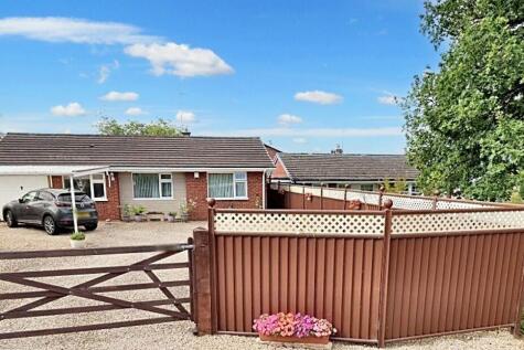 3 bedroom detached bungalow for sale