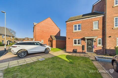 Avondale Circle, Stafford 3 bed end of terrace house for sale
