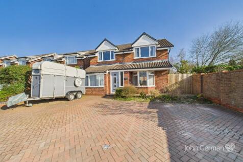 Hillside Drive, Little Haywood 4 bed detached house for sale