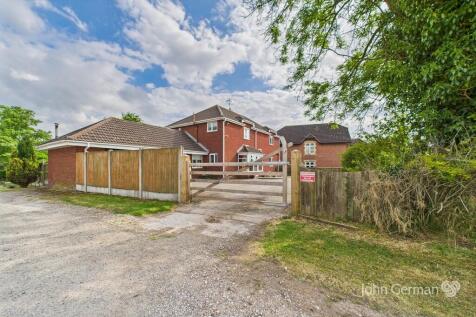 Fradswell, Stafford 3 bed detached house for sale