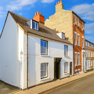 St. Margarets Street, Rochester 4 bed terraced house for sale