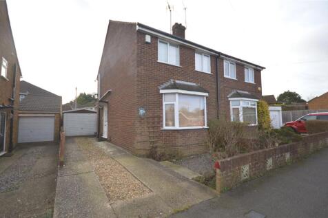 Macaulay Road, Luton, Bedfordshire, LU4 2 bed semi