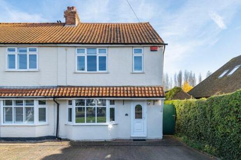 Stoke Road, Bletchley, Milton Keynes 3 bed semi