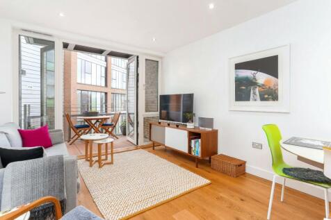 Lee Street, Haggerston, London, E8 2 bed apartment for sale