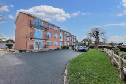 Steyne Road, Seaview, PO34 5BH 2 bed apartment for sale