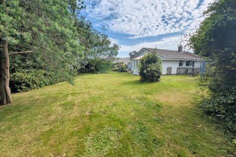 3 bedroom bungalow for sale