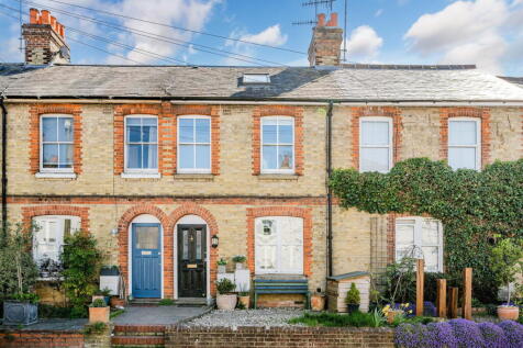Nutley Lane, Reigate RH2 3 bed terraced house for sale