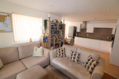 Canal Wharf, Waterfront Walk... 1 bed apartment for sale