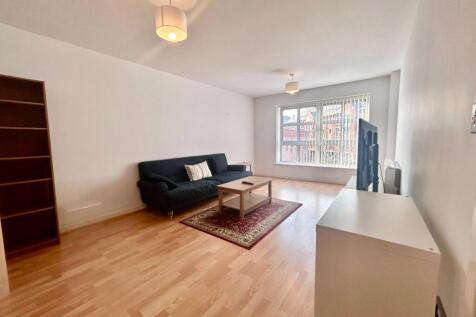 George Street, Birmingham, B3 2 bed apartment for sale