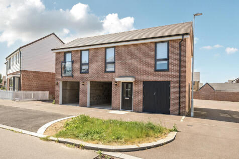 Bird Cherry Lane, Essex CM17 2 bed apartment for sale