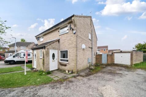 Orion Way, Grimsby, Lincolnshire, DN34 2 bed semi