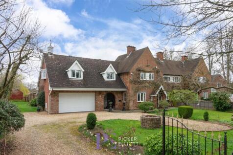 4 bedroom cottage for sale