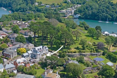 Place Road, Fowey 3 bed apartment for sale