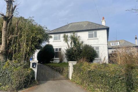 5 bedroom house for sale