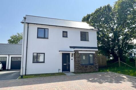 Cuddra Road, St. Austell 3 bed detached house for sale