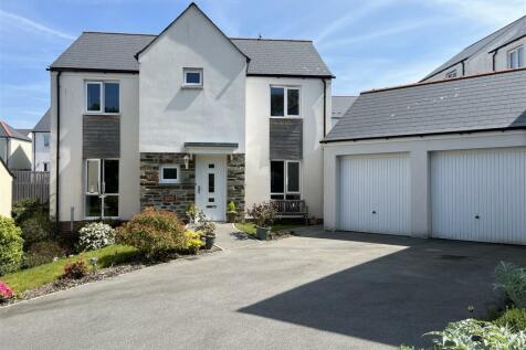 Quillet Close, St. Austell 4 bed detached house for sale