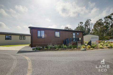Seven Acres, St Johns Road... 2 bed park home for sale