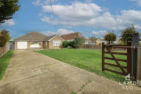 4 bedroom detached bungalow for sale