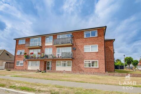 Salisbury Court, Clacton