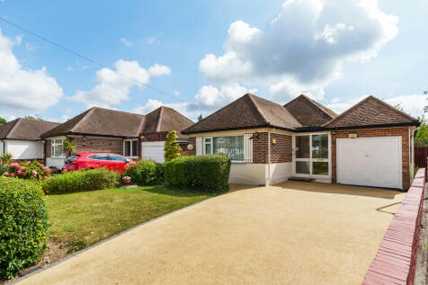 Evelyn Avenue, Ruislip, Middlesex 3 bed bungalow for sale