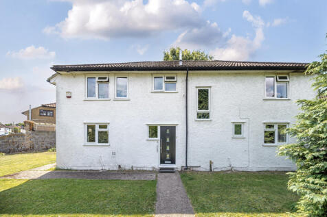 Vernon Drive, Harefield, Uxbridge 5 bed detached house for sale