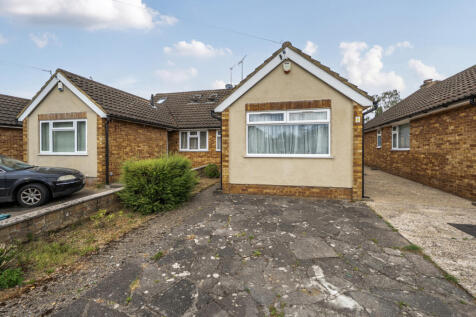 Wood Rise, Pinner 2 bed bungalow for sale