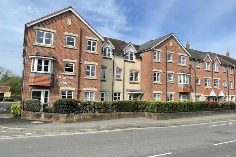 Archers Court, Salisbury SP1 1 bed retirement property for sale